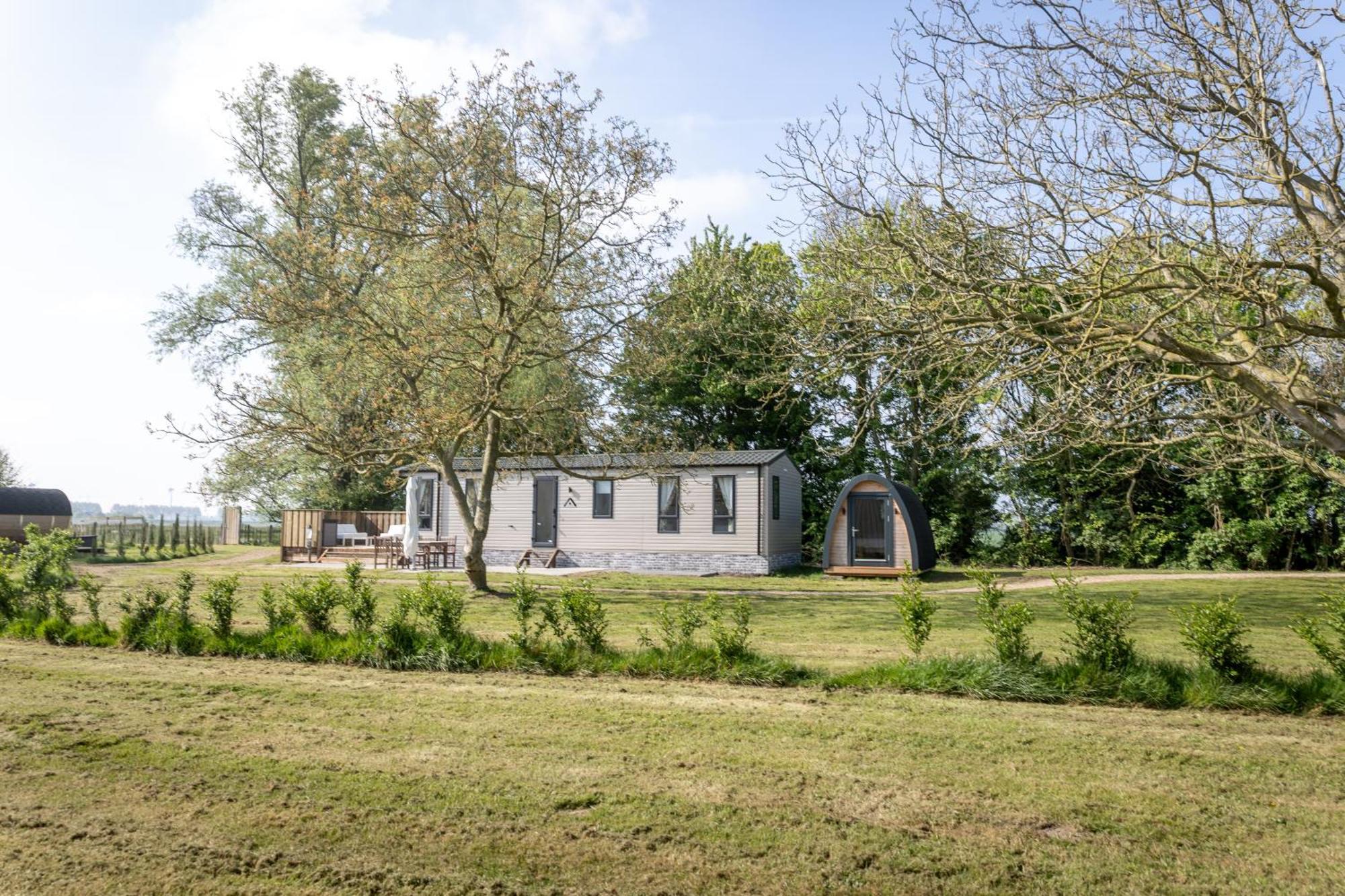 Hof Nieuwerkerk Chalet 1 Arnemuiden Exterior foto